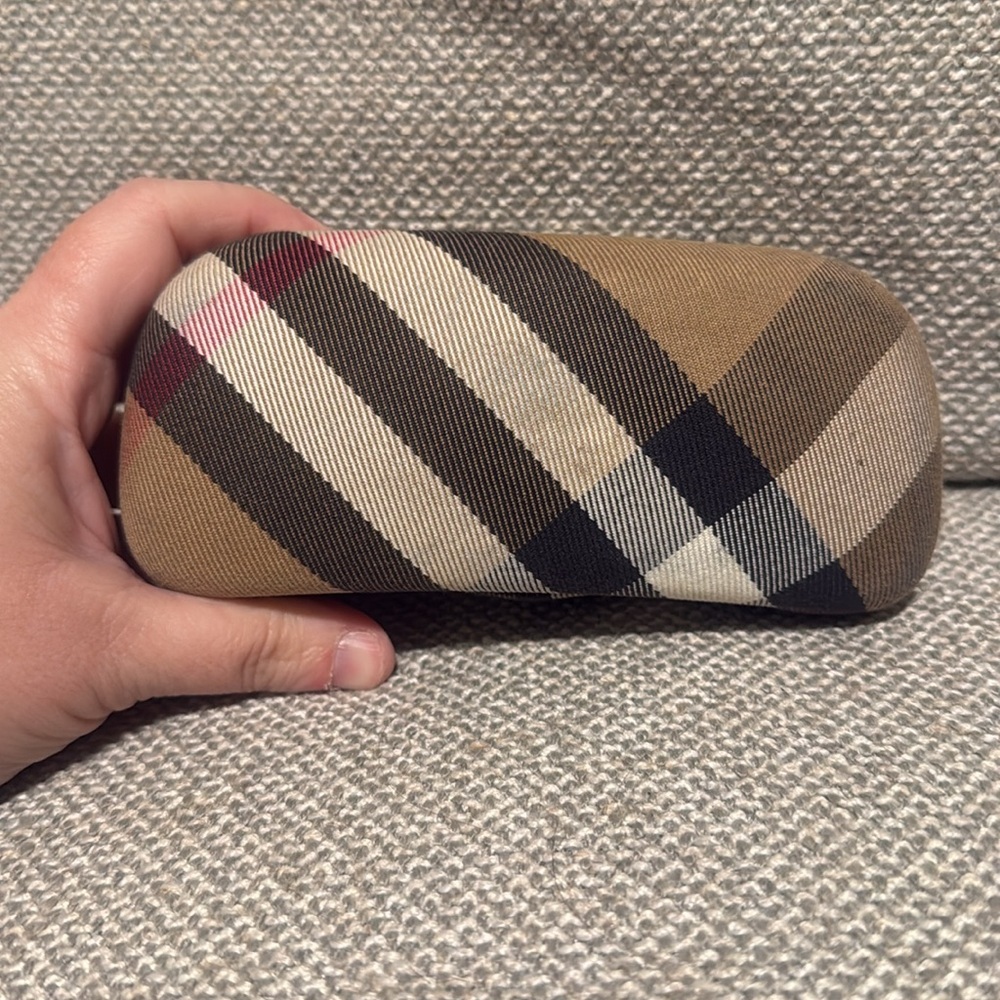 Burberry Authentic glasses sunglasses case - Picture 4 of 10